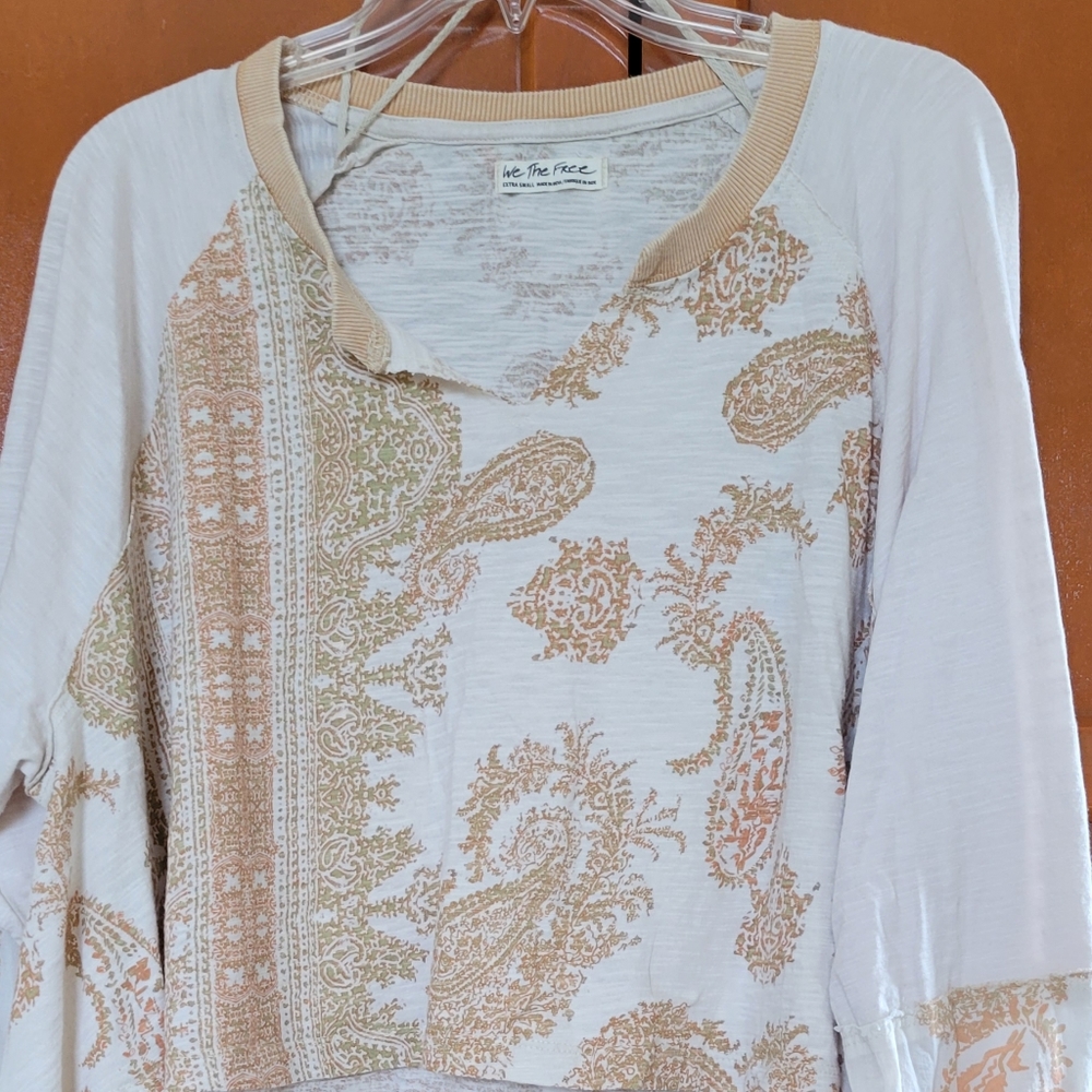 Free People high/low long sleeve top